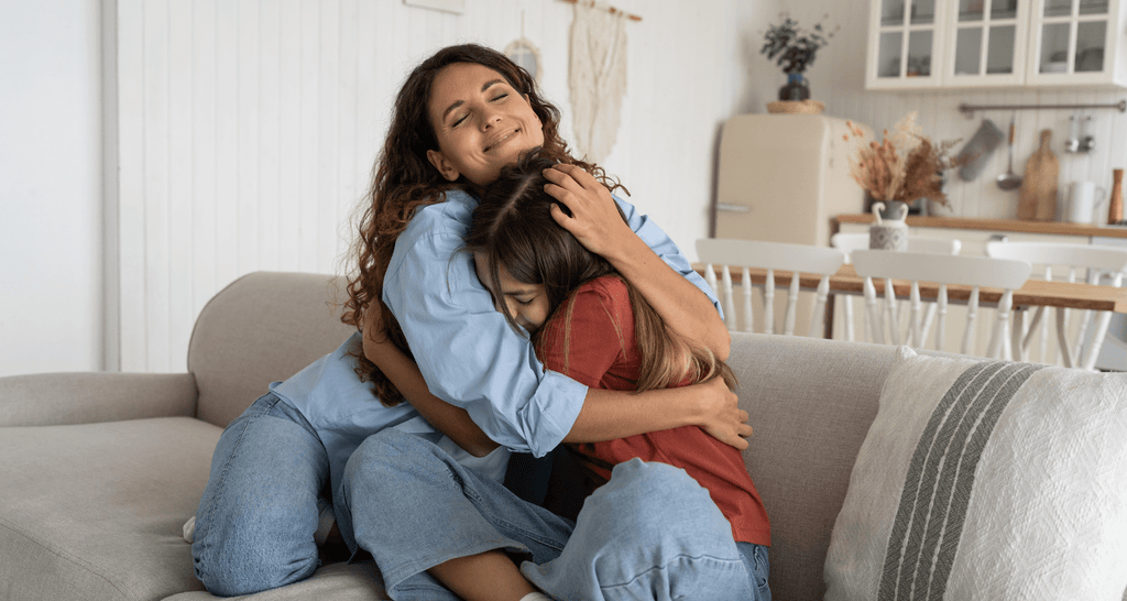 MA FILLE A PEUR D’AVOIR SES RÈGLES : COMMENT LA RASSURER ?